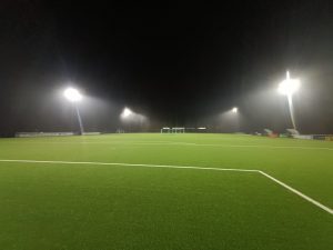 Sanierung der bestehenden Flutlichtanlage auf LED Technologie auf unserem Sportplatz